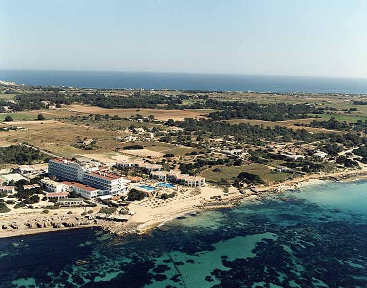 balearic-islands-formentera-es-migjorn-01