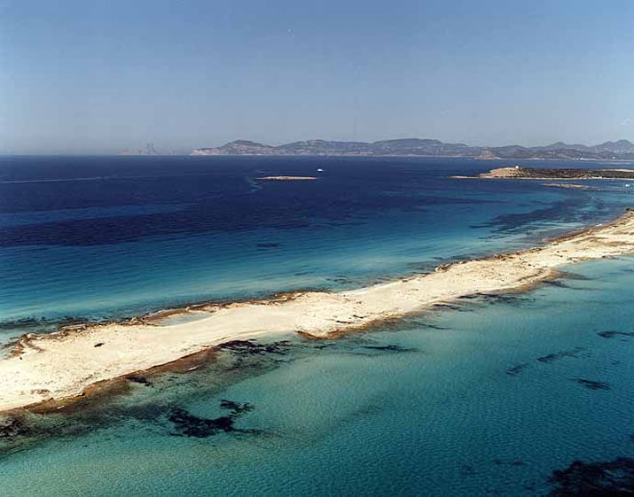 balearic-islands-formentera-pas-den-adolf-01