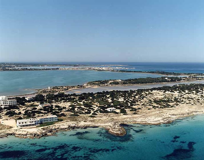 balearic-islands-formentera-sa-roqueta-01