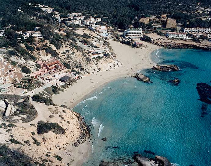 balearic-islands-ibiza-sant-josep-de-sa-talaia-cala-tarida-01