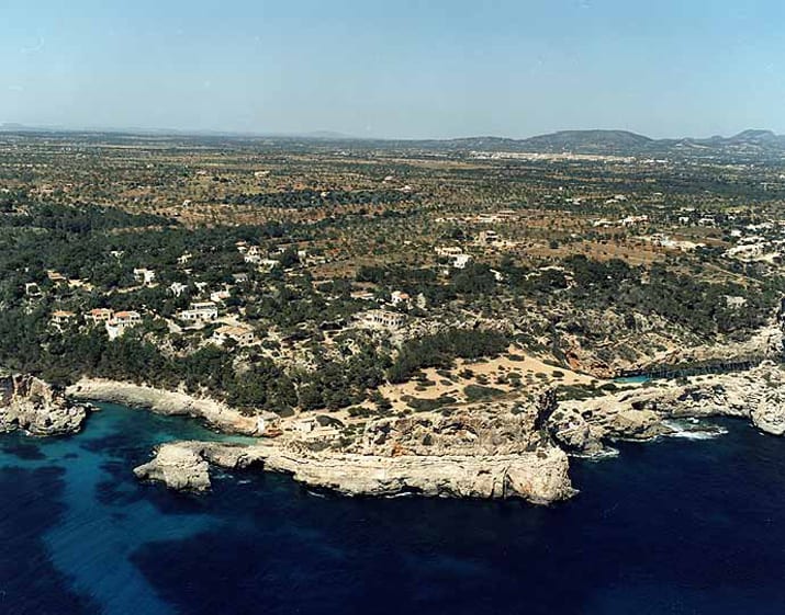 balearic-islands-mallorca-santanyi-cala-salmonia-01