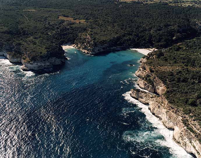balearic-islands-menorca-ciutadella-de-menorca-cala-macarelleta-01