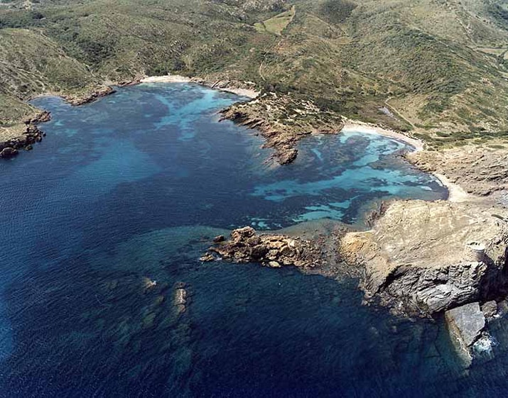 balearic-islands-menorca-mao-cala-tamarells-01